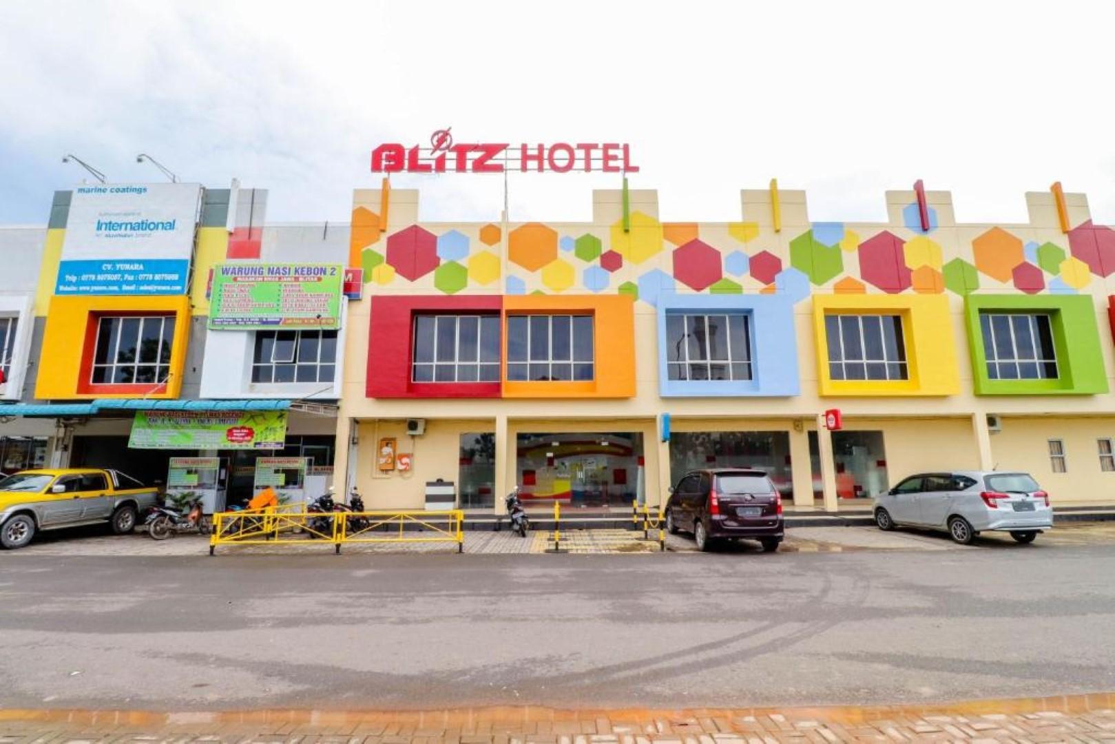 Blitz Hotell Batam Eksteriør bilde